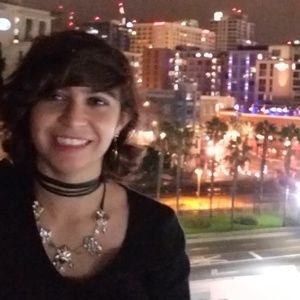 Meet your Posher, Cynthia